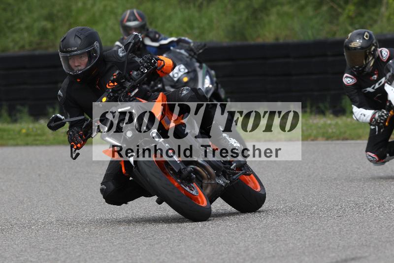 Archiv-2025/10 23.04.2025 Cornu Master School ADR/rot-rouge/20